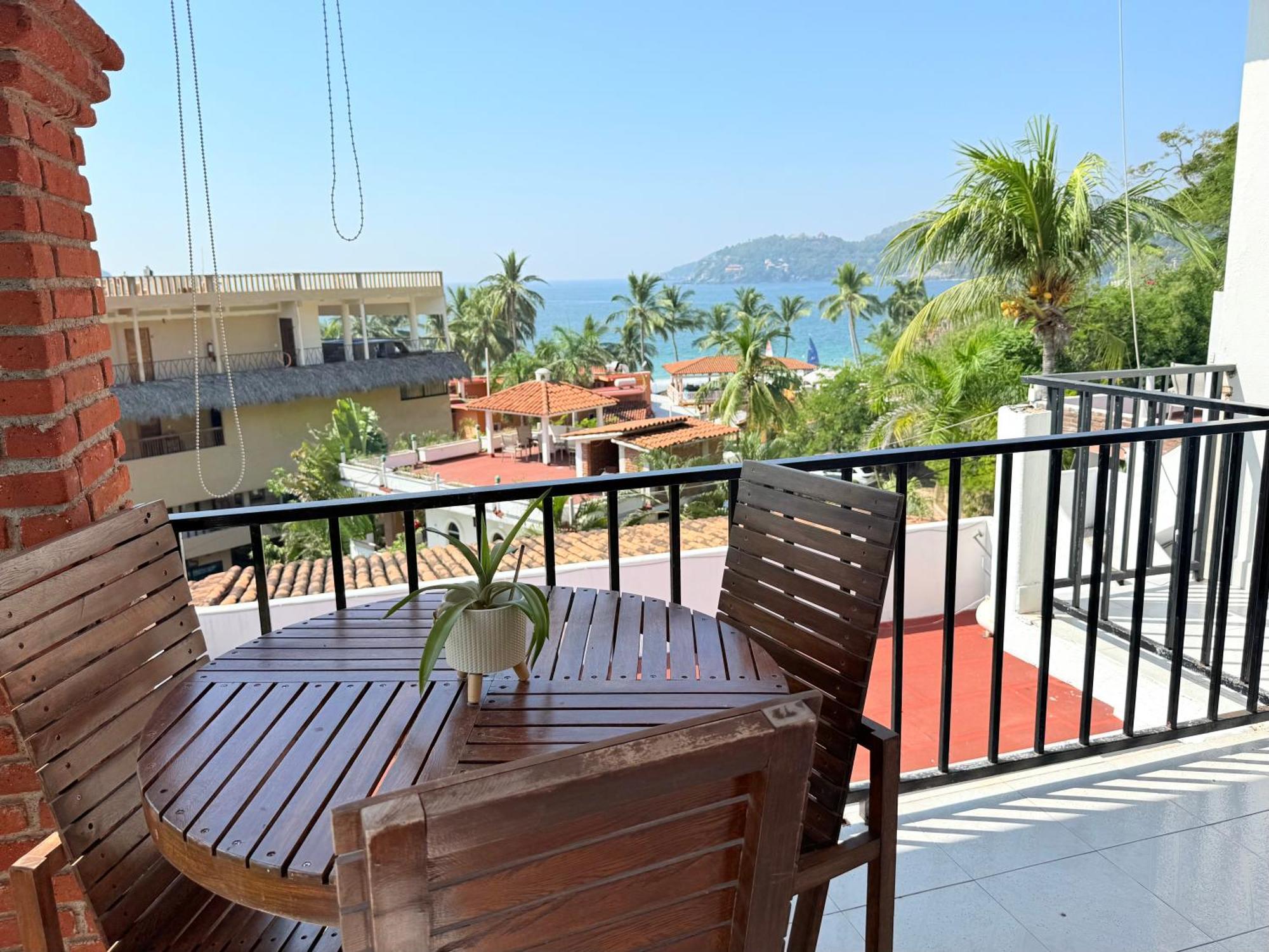 Hotel Villas Ema Сиуатанехо Экстерьер фото